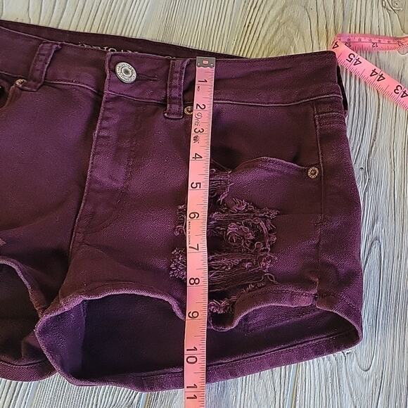 American Eagle Stretch Distressed Plum Shortie,Women's Size 8 - Picture 7 of 9
